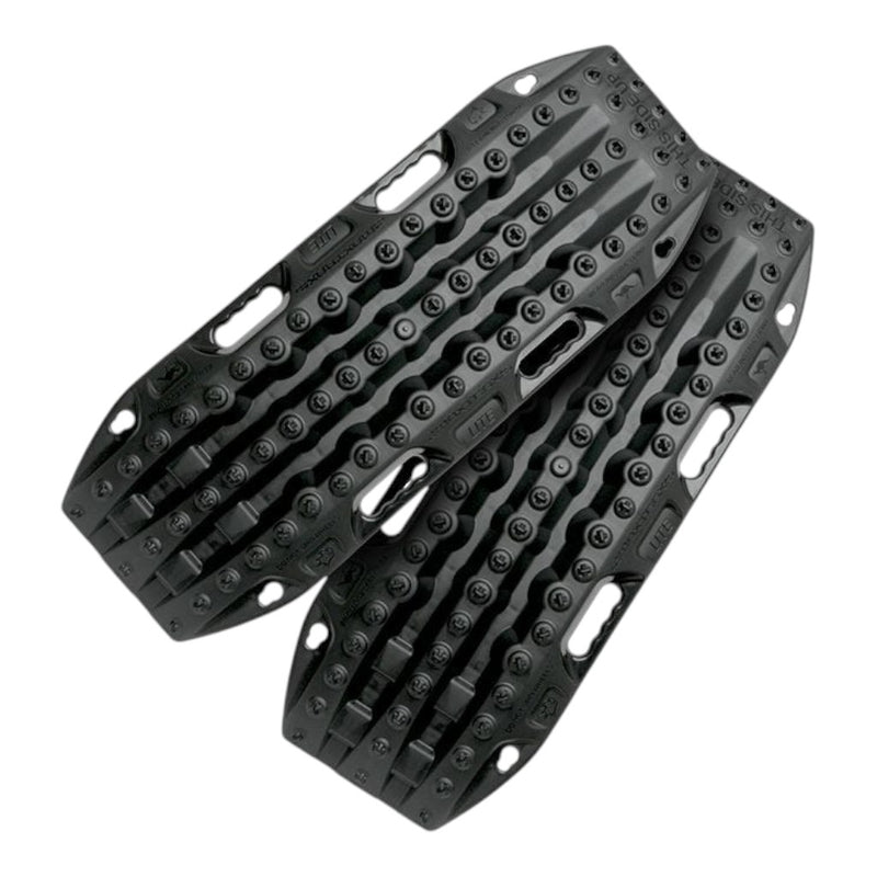 Two blackMAXTRAX LITE recovery devices on a white background